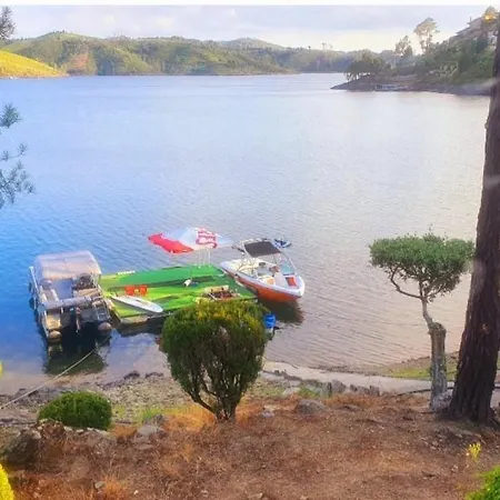 Wakevilla & Wakeschool